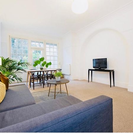 Spacious & Charming Garden Flat -Zone 2- Great For Central London Access Exterior foto
